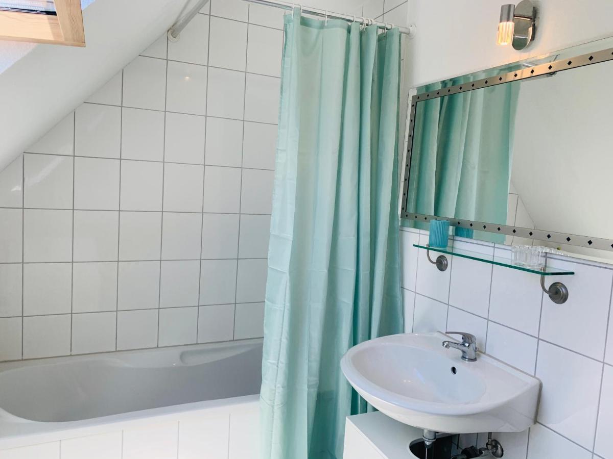 Ferienwohnung Liesel - Kuche, Bad, Wlan, 3 Schlafzimmer, Parkplatz Malterdingen Dış mekan fotoğraf